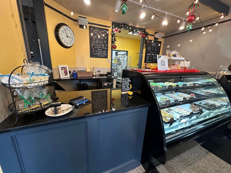Sweet Ali’s Gluten Free Bakery – Hinsdale