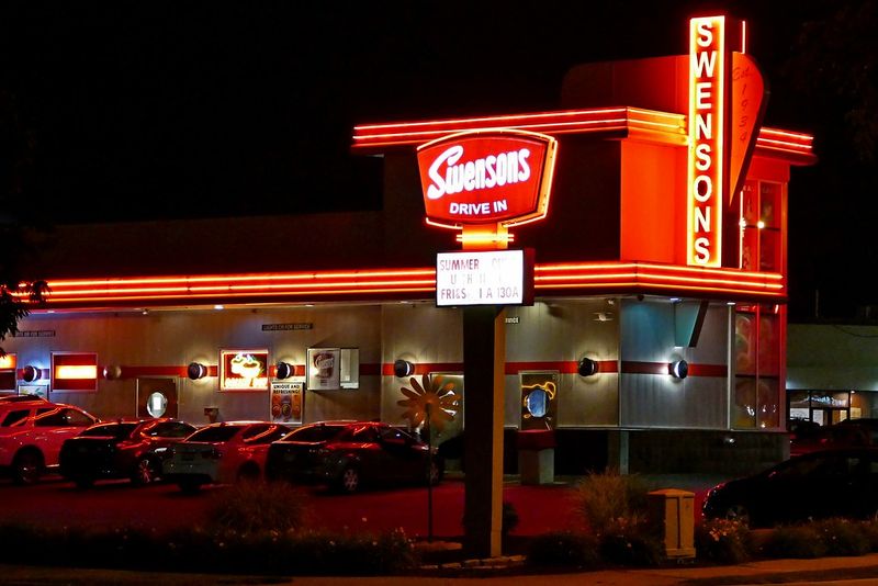 Swensons Drive-In, Akron, Ohio