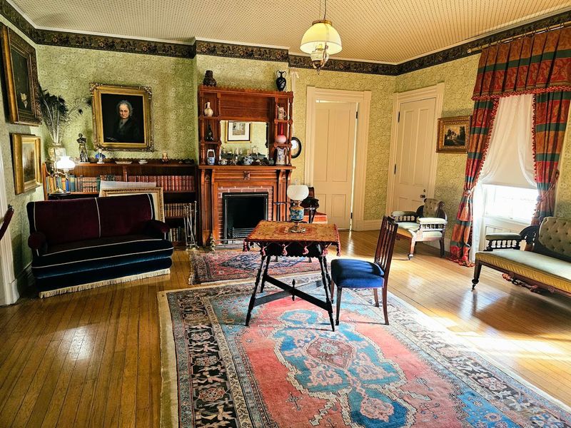 Take The Free Guided House Tour