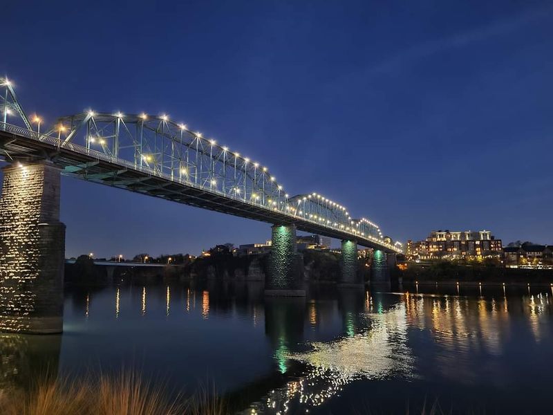 Tennessee Riverwalk Bridges — Chattanooga