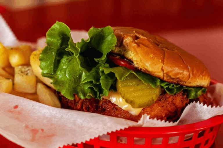 The 14 Best Chicken Sandwiches in Tennessee You Need to Try at Least Once