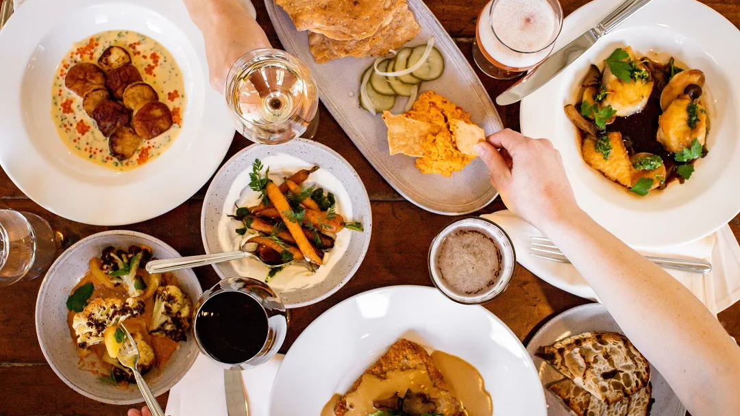 The 15 Prettiest Restaurants In Tennessee For An Unforgettable Meal