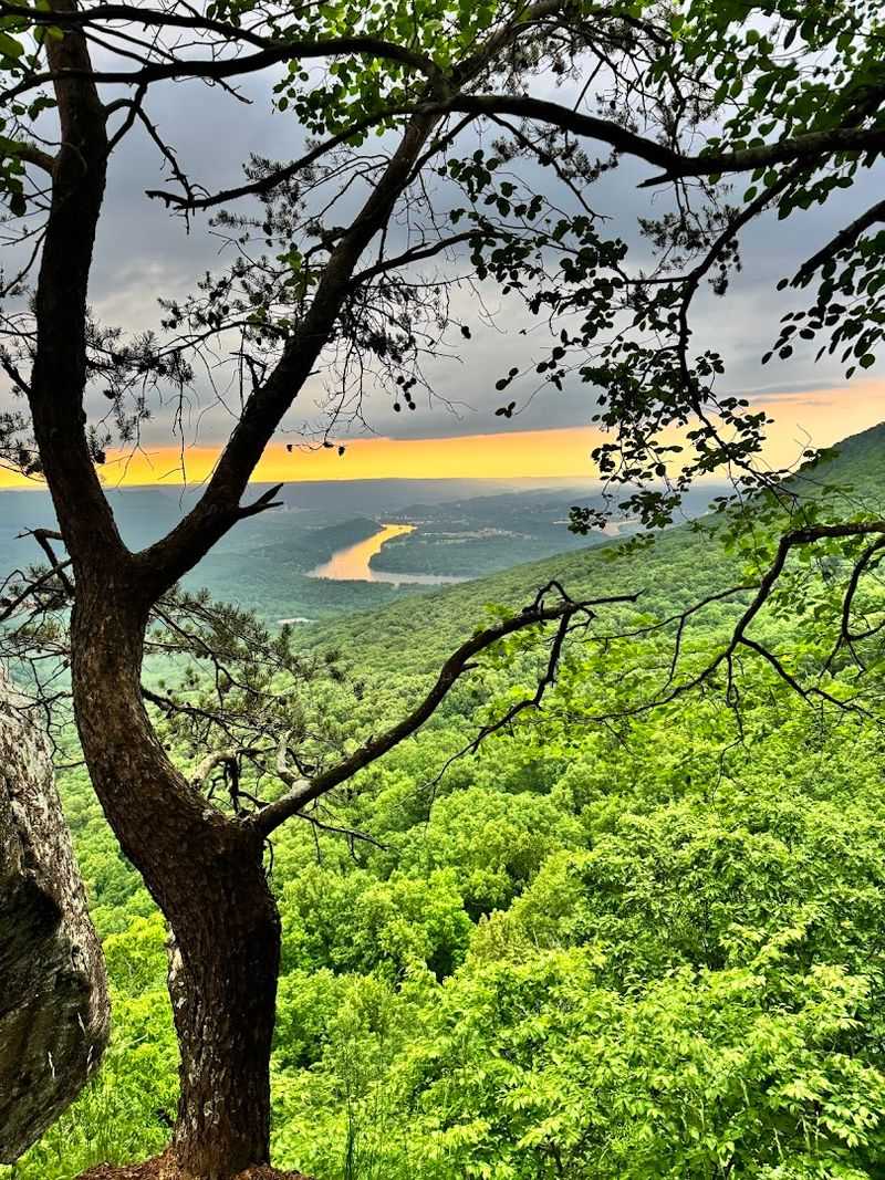 The Best Time To Visit For Sunset Views And Photos