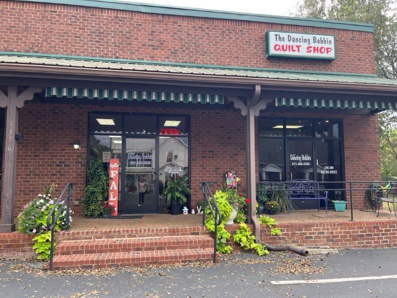 The Dancing Bobbin — Spring Hill