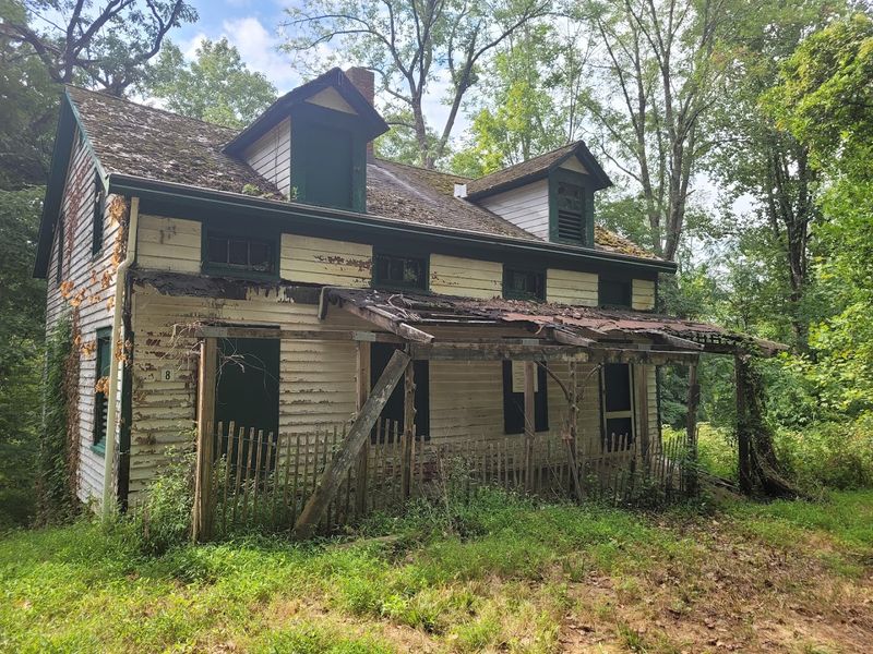 The Deserted Village of Feltville