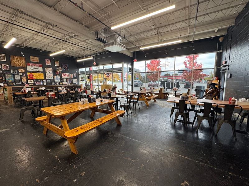 The Laid-Back BBQ Joint Vibe That Makes It Feel Like A Local Find