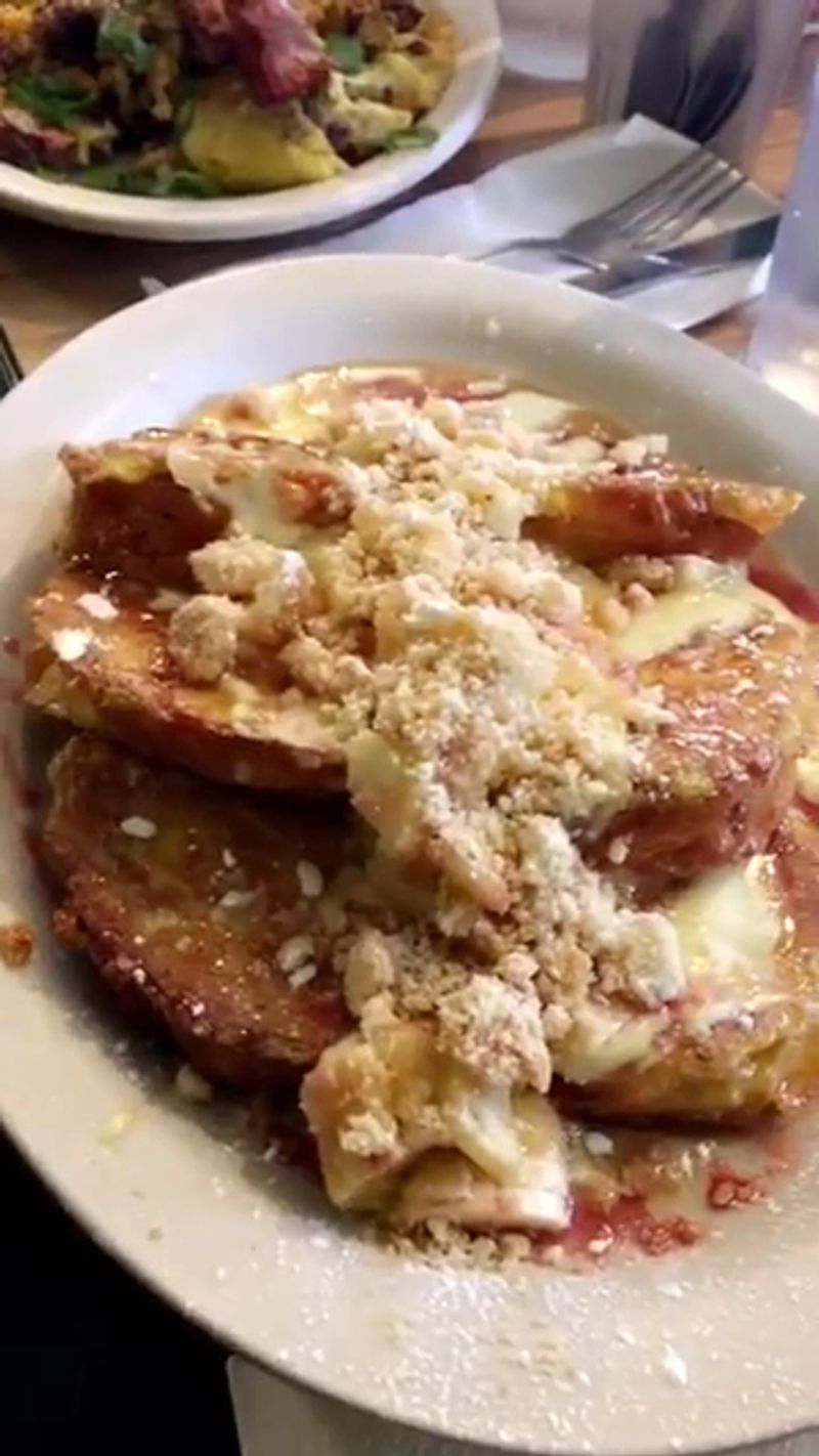 The Legendary Banana Cream Pie French Toast The Legendary Banana Cream Pie French Toast
