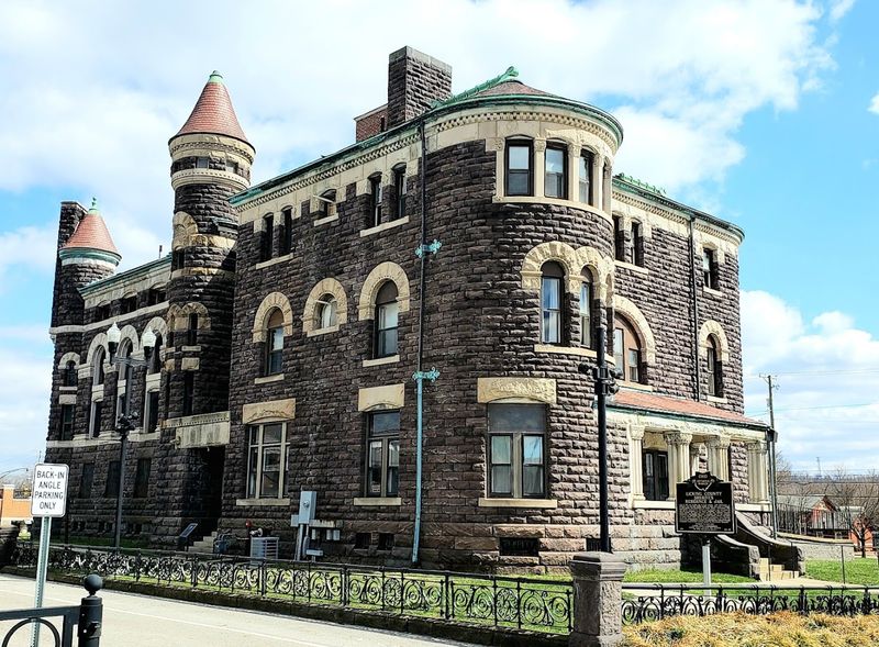 The Licking County Historic Jail (Newark) The Licking County Historic Jail (Newark)