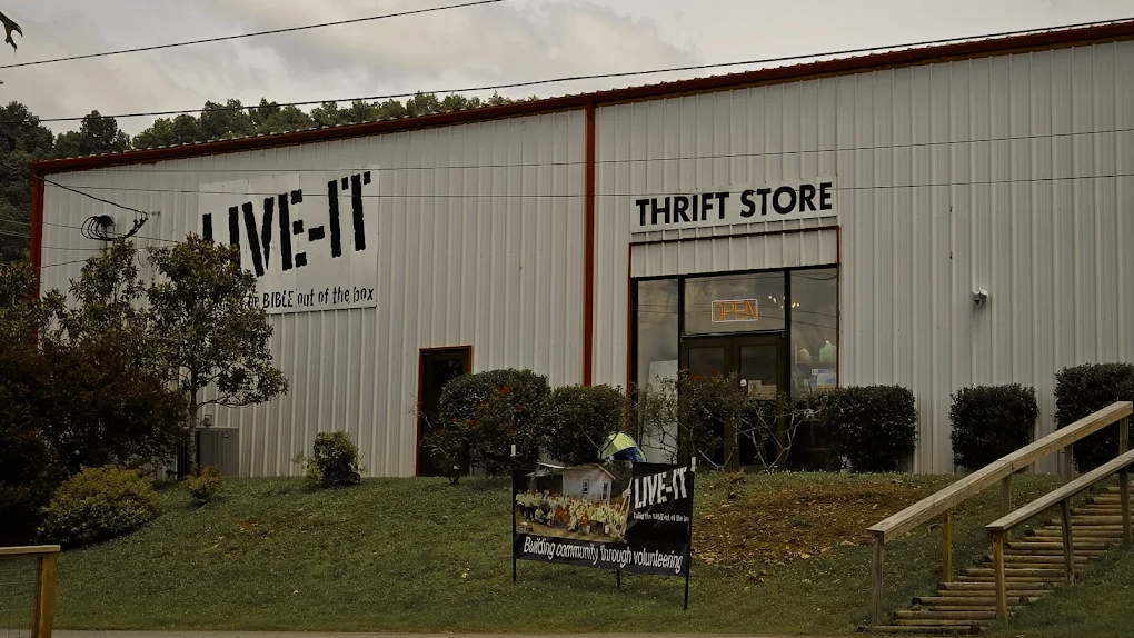 The Massive Tennessee Thrift Store Where You Could Easily Spend All Day Treasure Hunting