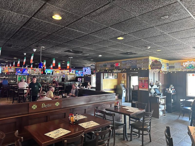 The Pub Atmosphere Makes the Wings Taste Even Better The Pub Atmosphere Makes the Wings Taste Even Better