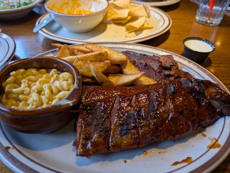 The Smoky Menu That Keeps Locals Coming Back