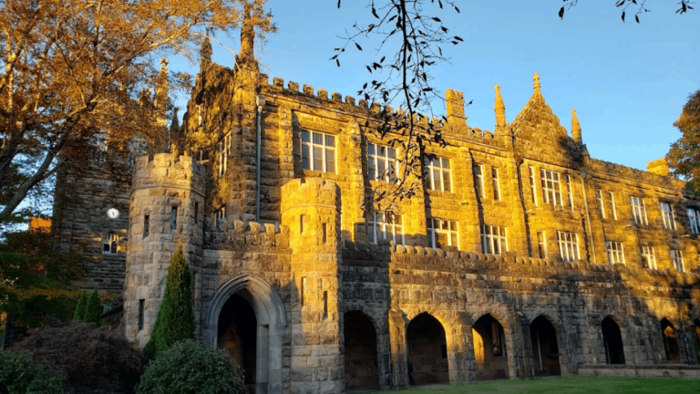 The Stunning Gothic Building In Tennessee That Feels Straight Out Of Hogwarts