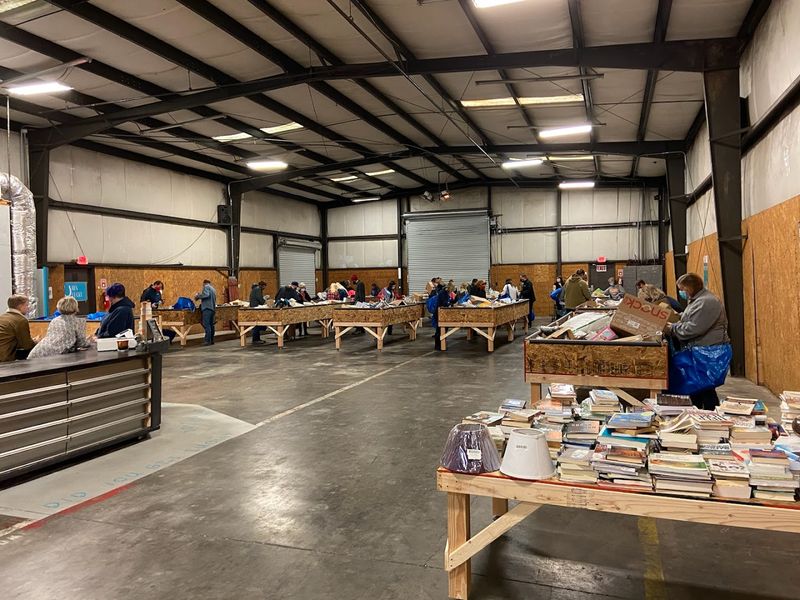 The Tennessee Bin Store Shoppers Can't Stop Talking About