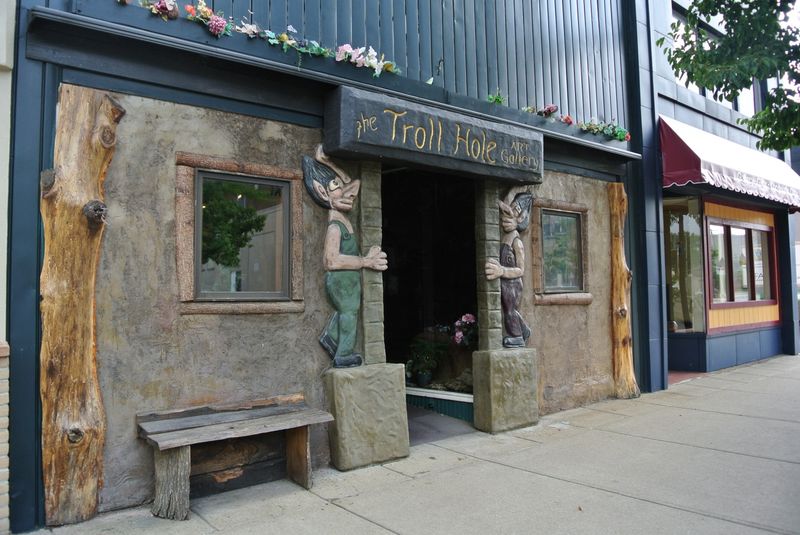 The Troll Hole Museum (Alliance)