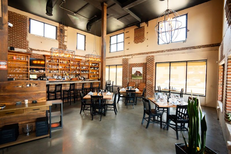 The Walnut Kitchen — Maryville