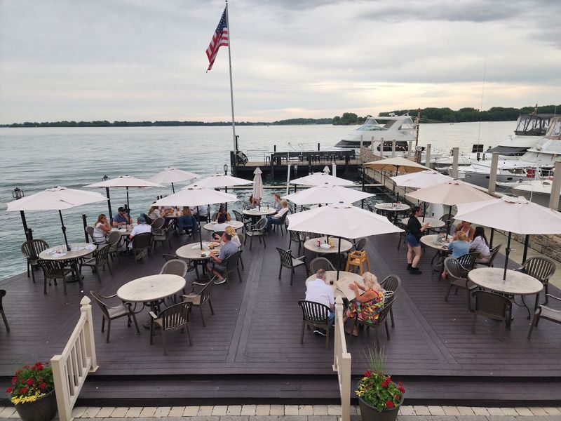 The Waterfront Restaurant & Lounge, Wyandotte The Waterfront Restaurant & Lounge, Wyandotte