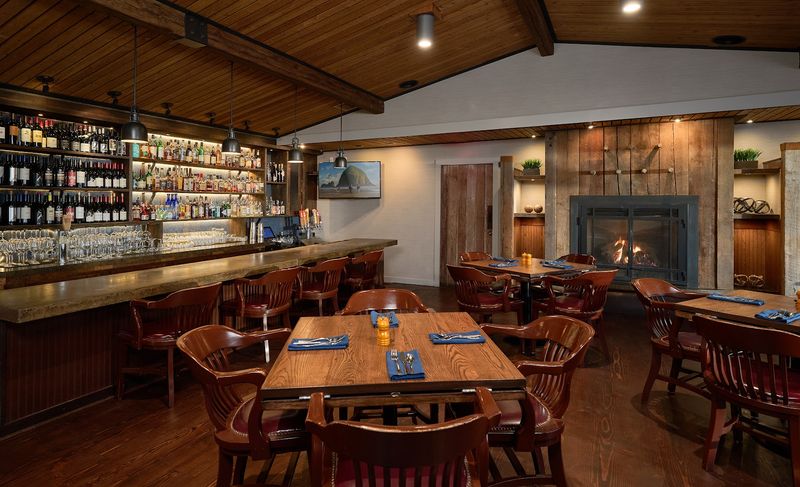 The Wayfarer Restaurant & Lounge - Cannon Beach