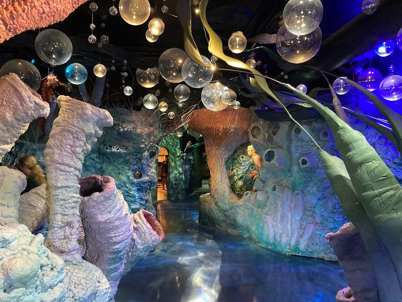 The artwork and atmosphere are reason enough to visit The artwork and atmosphere are reason enough to visit
