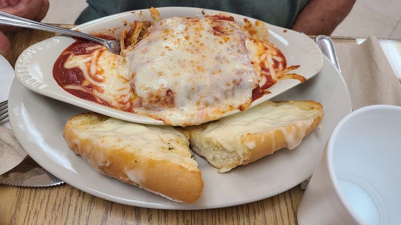 The bread that made Viro’s a Tucson legend The bread that made Viro’s a Tucson legend