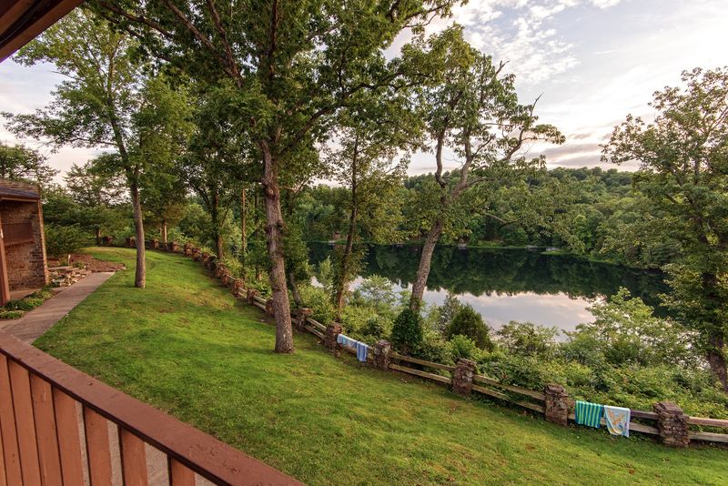 The lake views make the whole park feel calmer