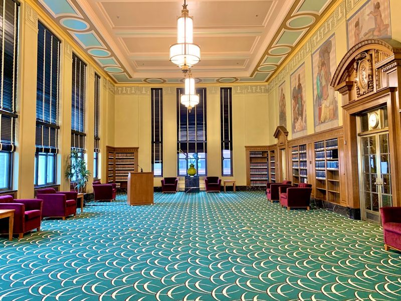 The upper floors add views and a quieter kind of drama The upper floors add views and a quieter kind of drama