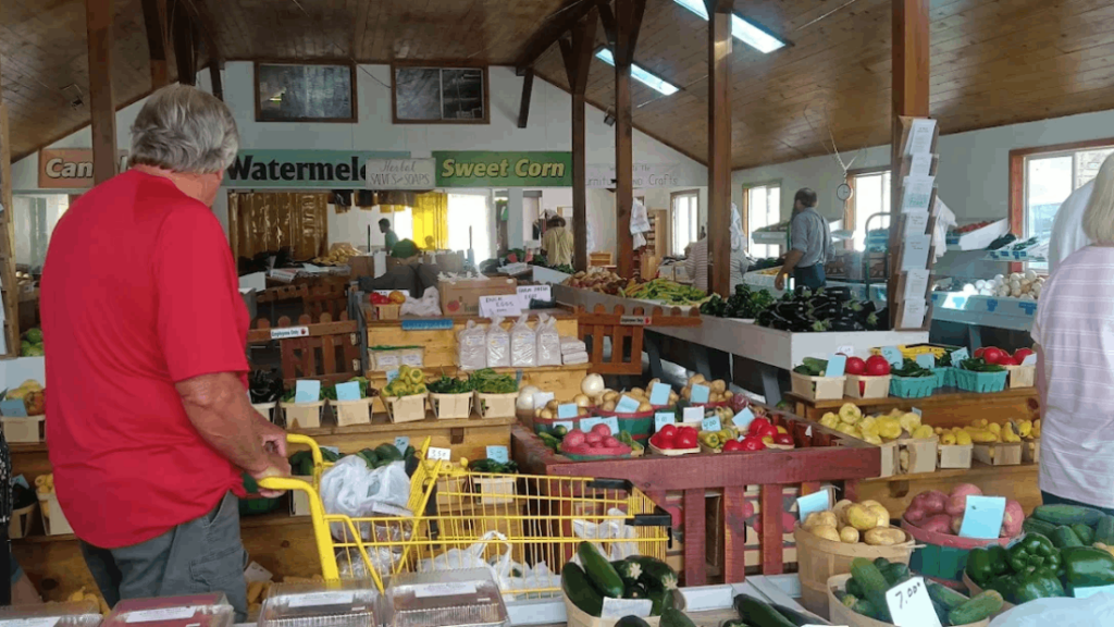 This Amish Market Has Quietly Become One of Tennessee's Best Budget Finds