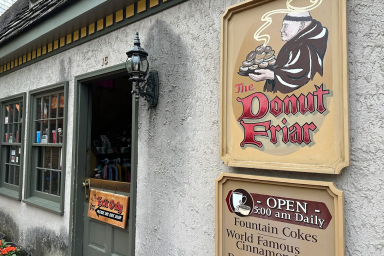 This Family-Owned Tennessee Donut Shop Has Been Sweetening Mornings Since 1969