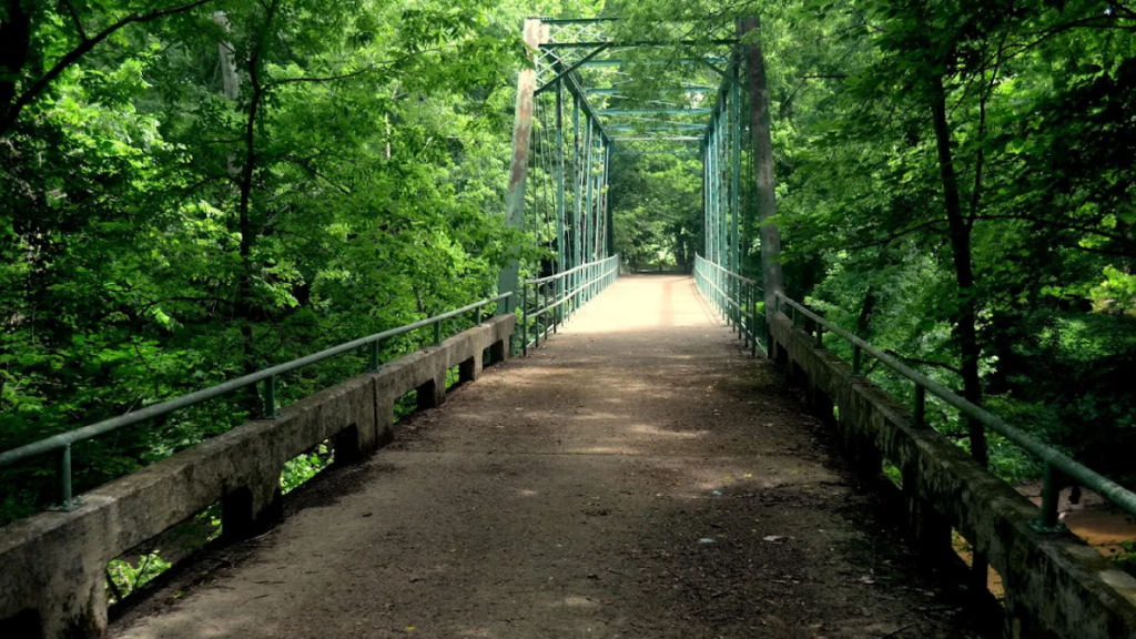 This Little-Known Tennessee State Park Is Too Beautiful To Stay Secret