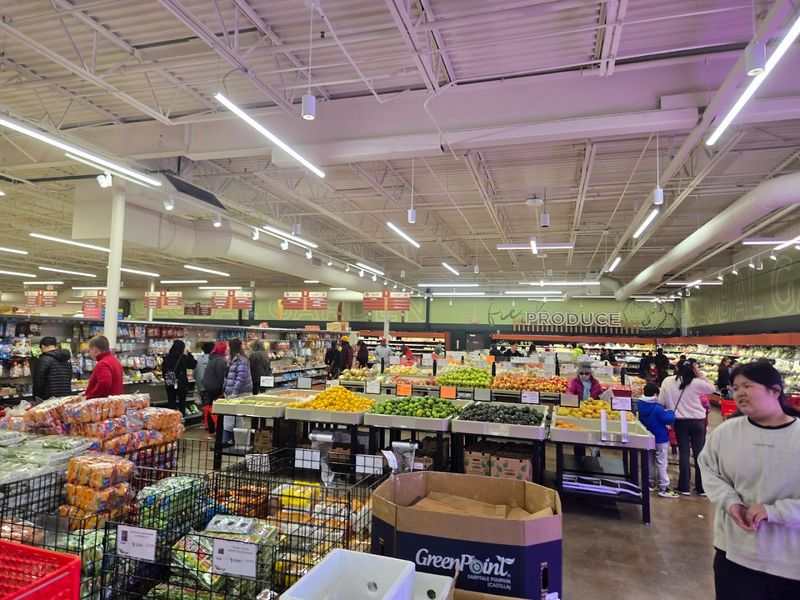 This Massive International Market In Antioch Feels Like A Trip Around The World