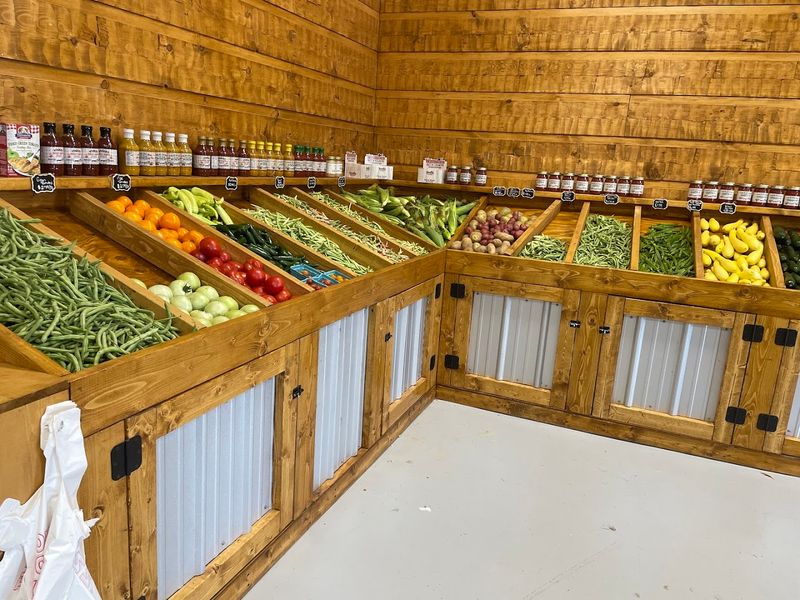 This Tennessee Farm Focuses On Fresh, Homegrown Food