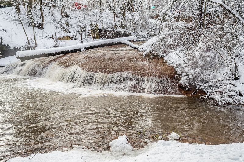 Tinton Falls