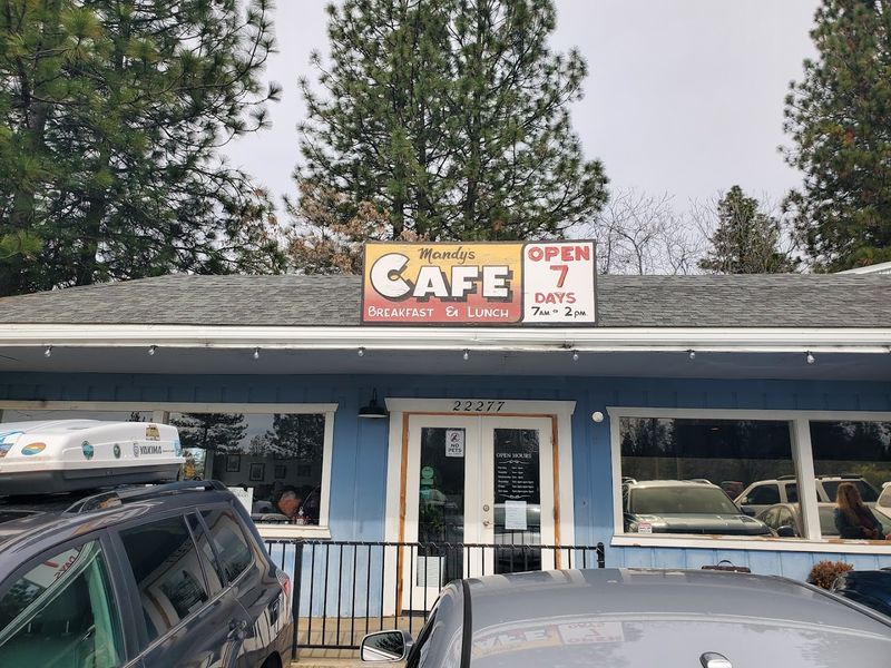 Tips for Planning Your Visit to Mandy’s