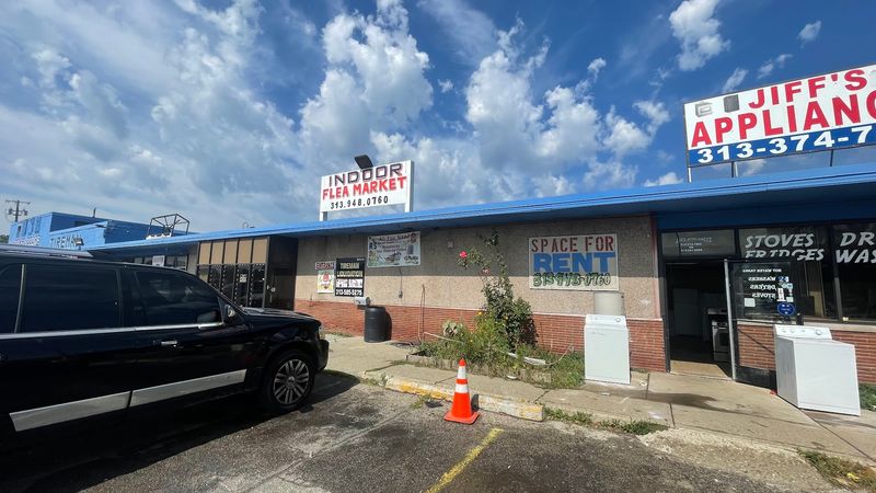 Tireman Flea Market — Detroit Tireman Flea Market — Detroit