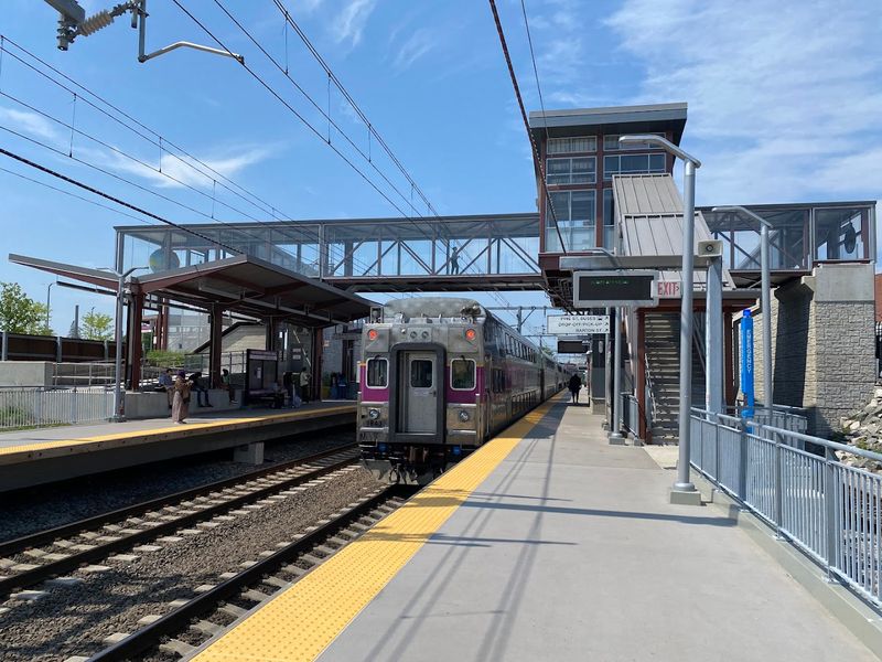 Transit Options That Make Getting Around Easier Transit Options That Make Getting Around Easier
