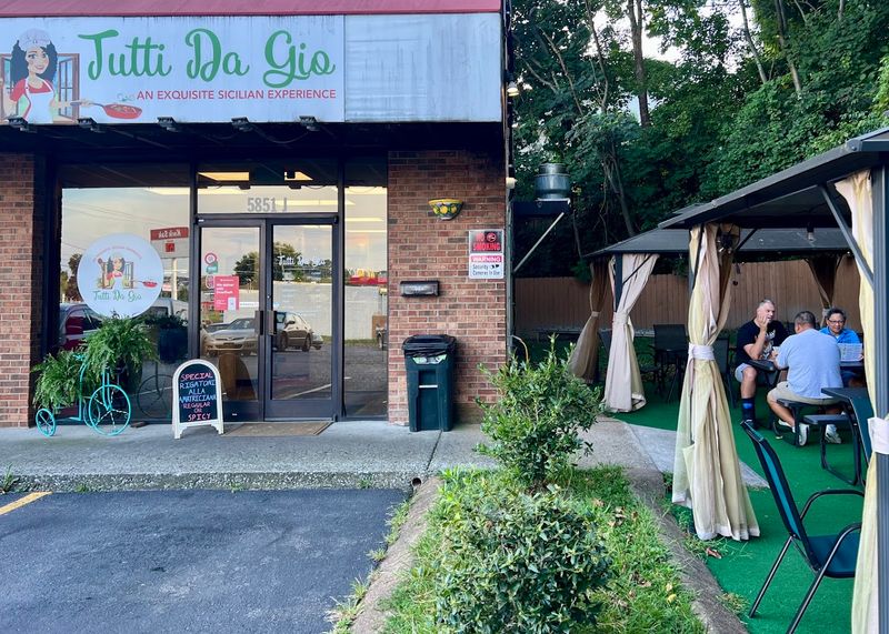 Tutti Da Gio (Nashville) Tutti Da Gio (Nashville)