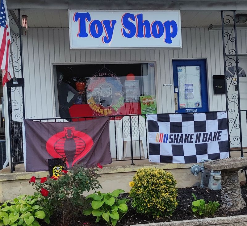 Uncle Bob’s Vintage Toys - Lemoyne, PA