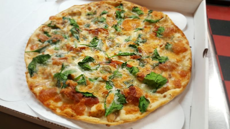 Uncle Leo’s Pizza
