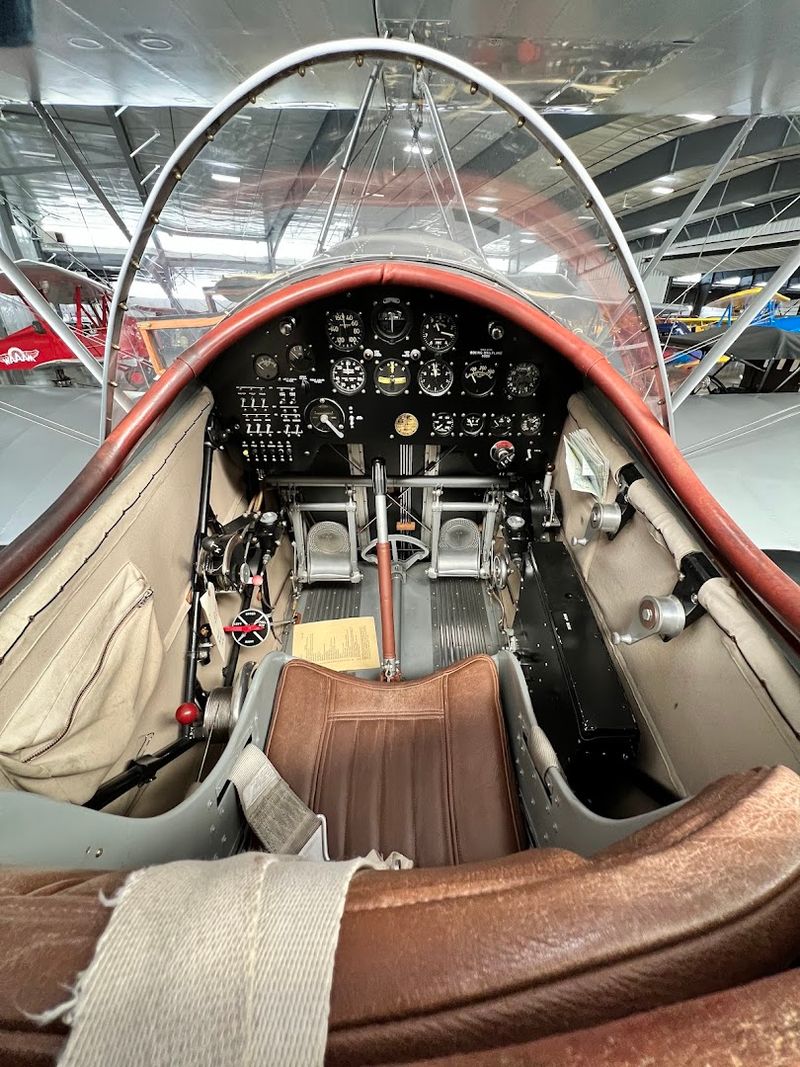 The Details You Notice After the Big Planes Stop Distracting You