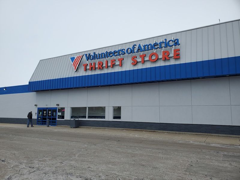 Volunteers of America Thrift Store / Lansing West — Lansing