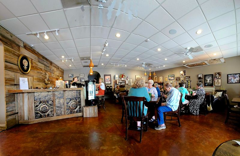 Warm Service That Makes the Cafe Feel Personal
