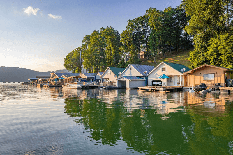 Watauga Lakeshore Resort & Marina — Hampton Watauga Lakeshore Resort & Marina — Hampton