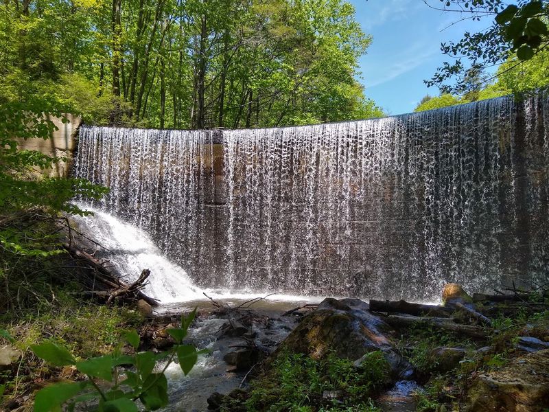 Waterfalls, Reservoir Views, and Weathered Stone Remnants