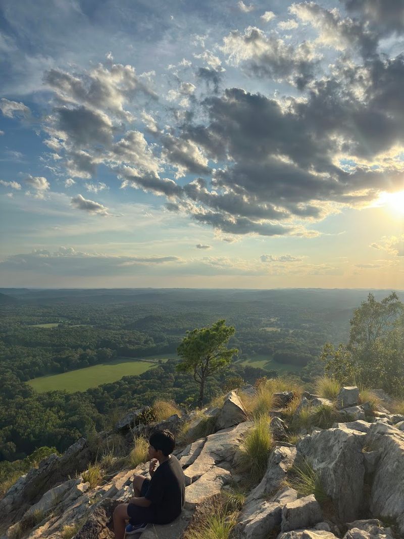 West Summit Trail, Little Rock