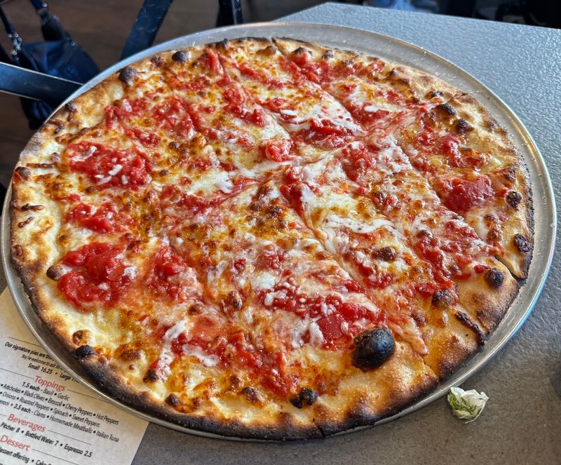 What Makes a Trenton Tomato Pie Different From a Regular Slice What Makes a Trenton Tomato Pie Different From a Regular Slice
