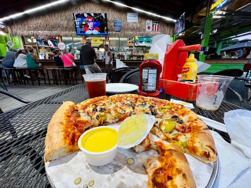 What To Order While You're Hanging Out On The Water