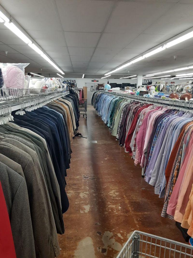 What shoppers actually find inside Red White & Blue