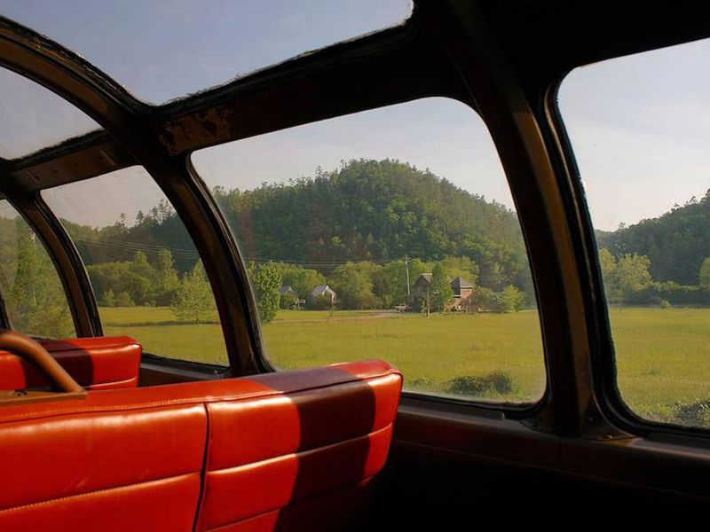 What to Know Before Booking This Tennessee Railroad Adventure