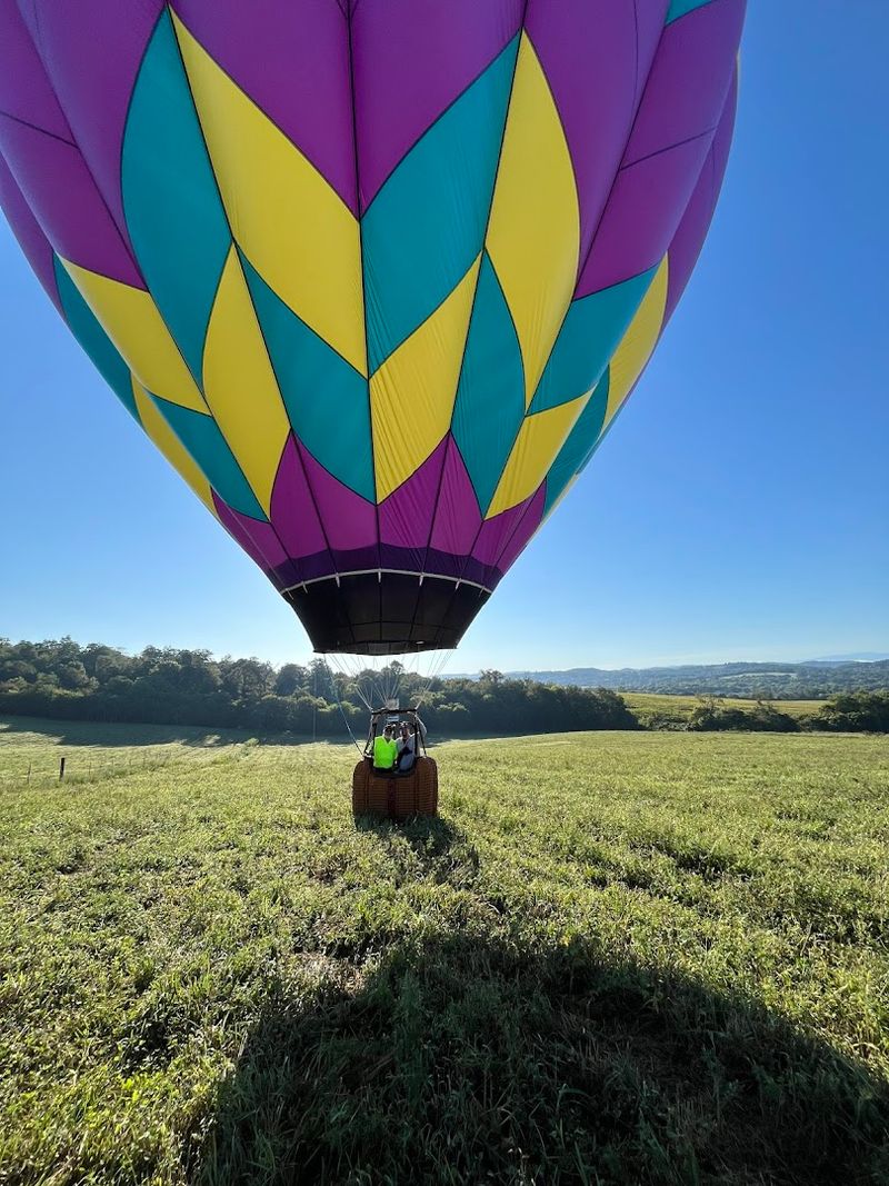 What's Up Ballooning — New Market