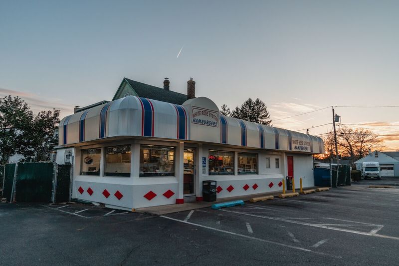 White Rose Hamburgers - Highland Park