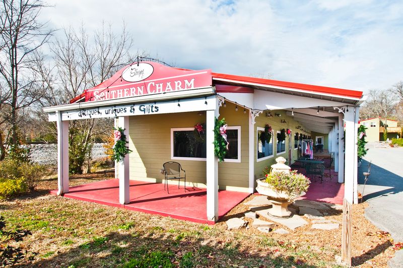 Why Bell Buckle Belongs on Your Tennessee Weekend Getaway List
